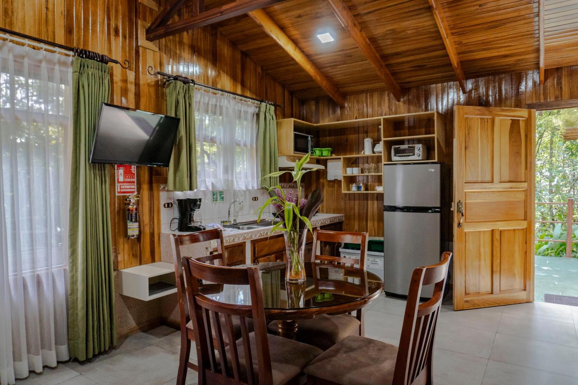 Los Pinos Cabins & Reserve Monteverde ห้อง รูปภาพ