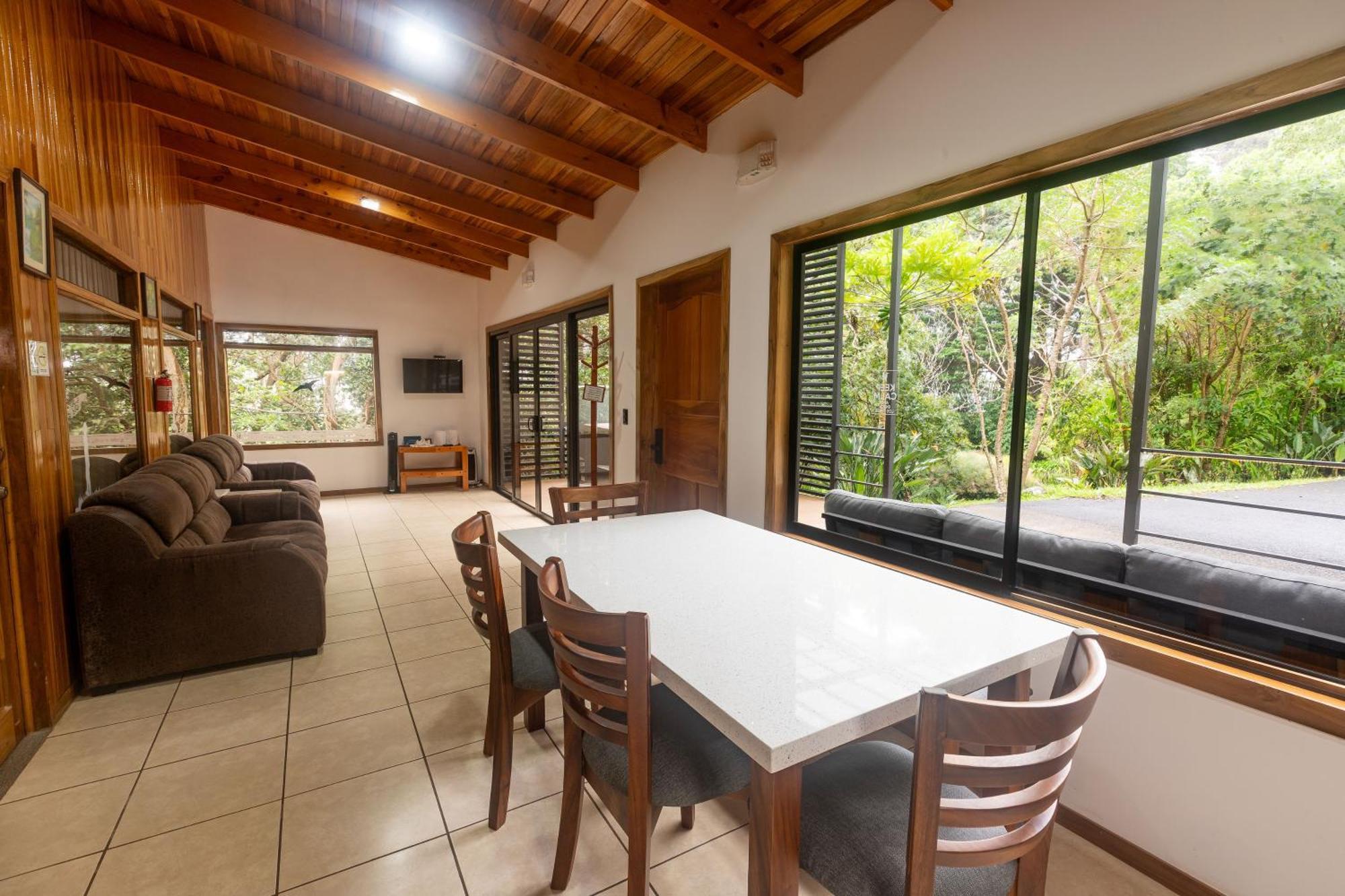 Los Pinos Cabins & Reserve Monteverde ภายนอก รูปภาพ