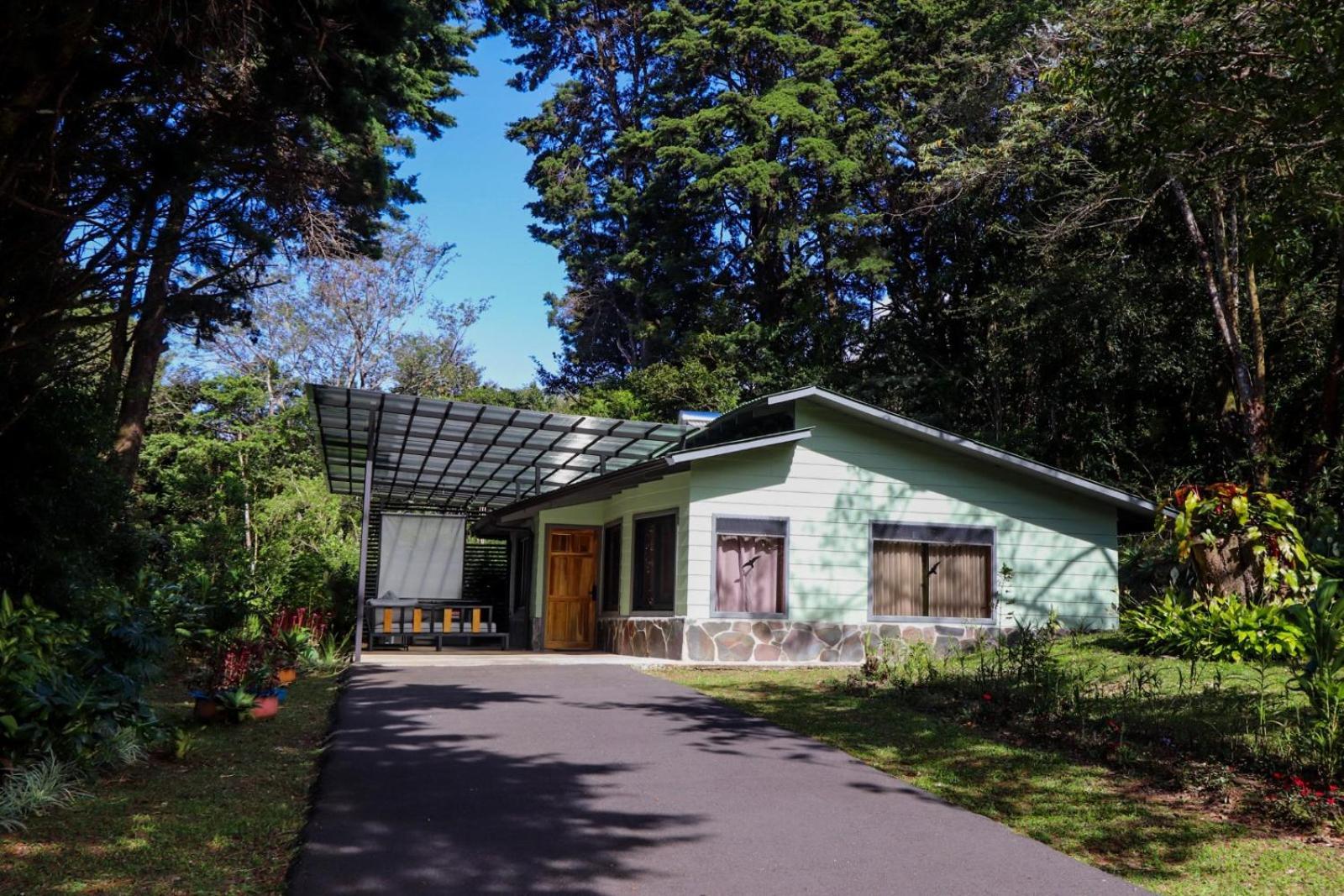 Los Pinos Cabins & Reserve Monteverde ภายนอก รูปภาพ