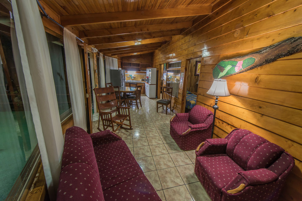 Los Pinos Cabins & Reserve Monteverde ภายนอก รูปภาพ